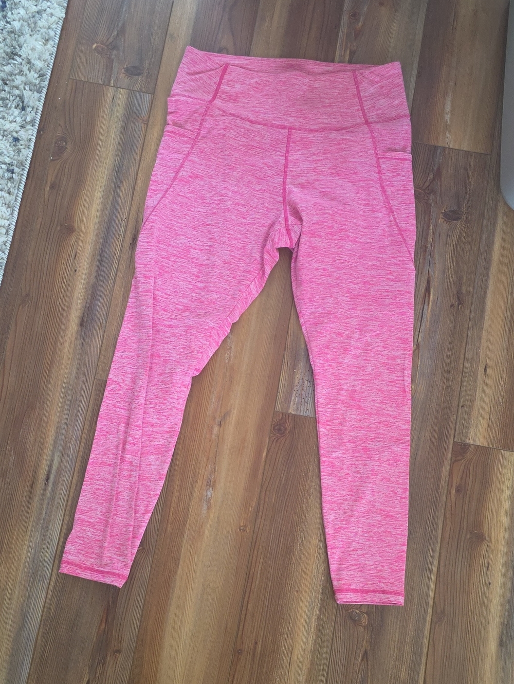 crown & ivy Pink Heathered Active Leggings